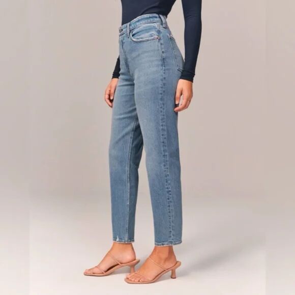 Abercrombie & Fitch Curve Love The Mom High Rise Jeans Size 14 - Picture 2 of 10